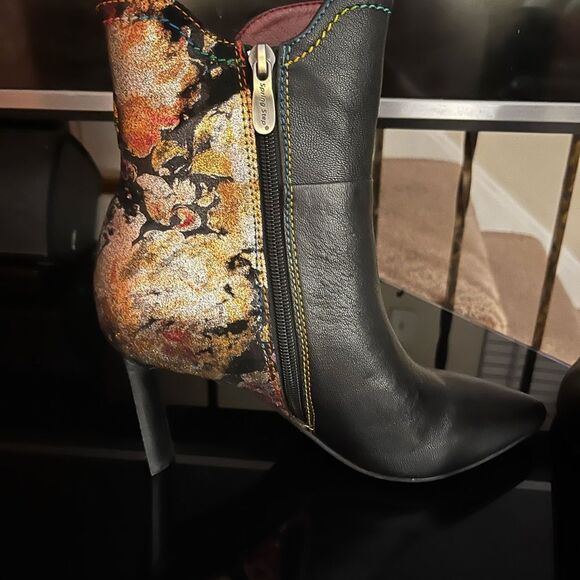 L'artiste Breathtaking Boots Multi Color Heel Leather Bow Size 37 new - Picture 9 of 12